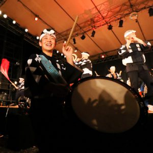 鼓童太鼓とディープな文化が盛りだくさん！佐渡島の大地を讃えるフェスティバル