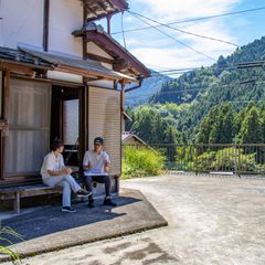 Deep Japan編集長やライター、ちいおりアライアンスとの連携で四国を訪問