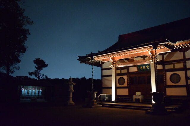 Deep Japanライターのエマ・ラウンダーがTEMPLESTAY ZENSŌを取材 Deep Japanライターのエマ・ラウンダーがTEMPLESTAY ZENSŌを取材