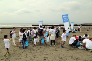 Fujisawa Beach Cleaning Project