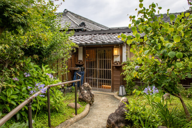 Deep Japan writer Sébastien Raineri shares experience at ryokan Kakujoro Deep Japan writer Sébastien Raineri shares experience at ryokan Kakujoro